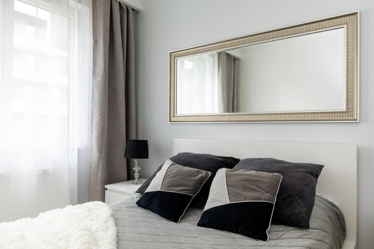 Jack II Apartment Krakow Bagian luar foto